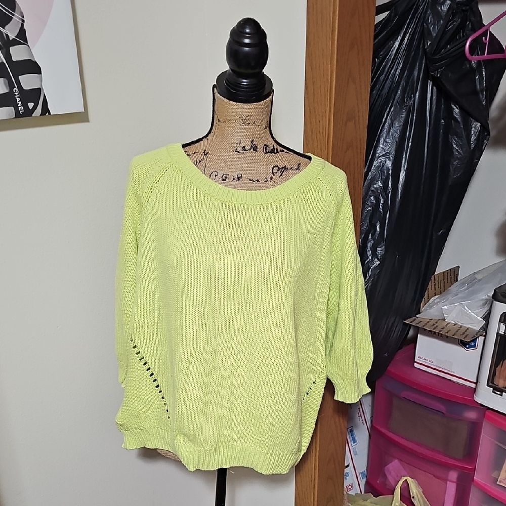 NY Collection Women's Neon Green Sweater
